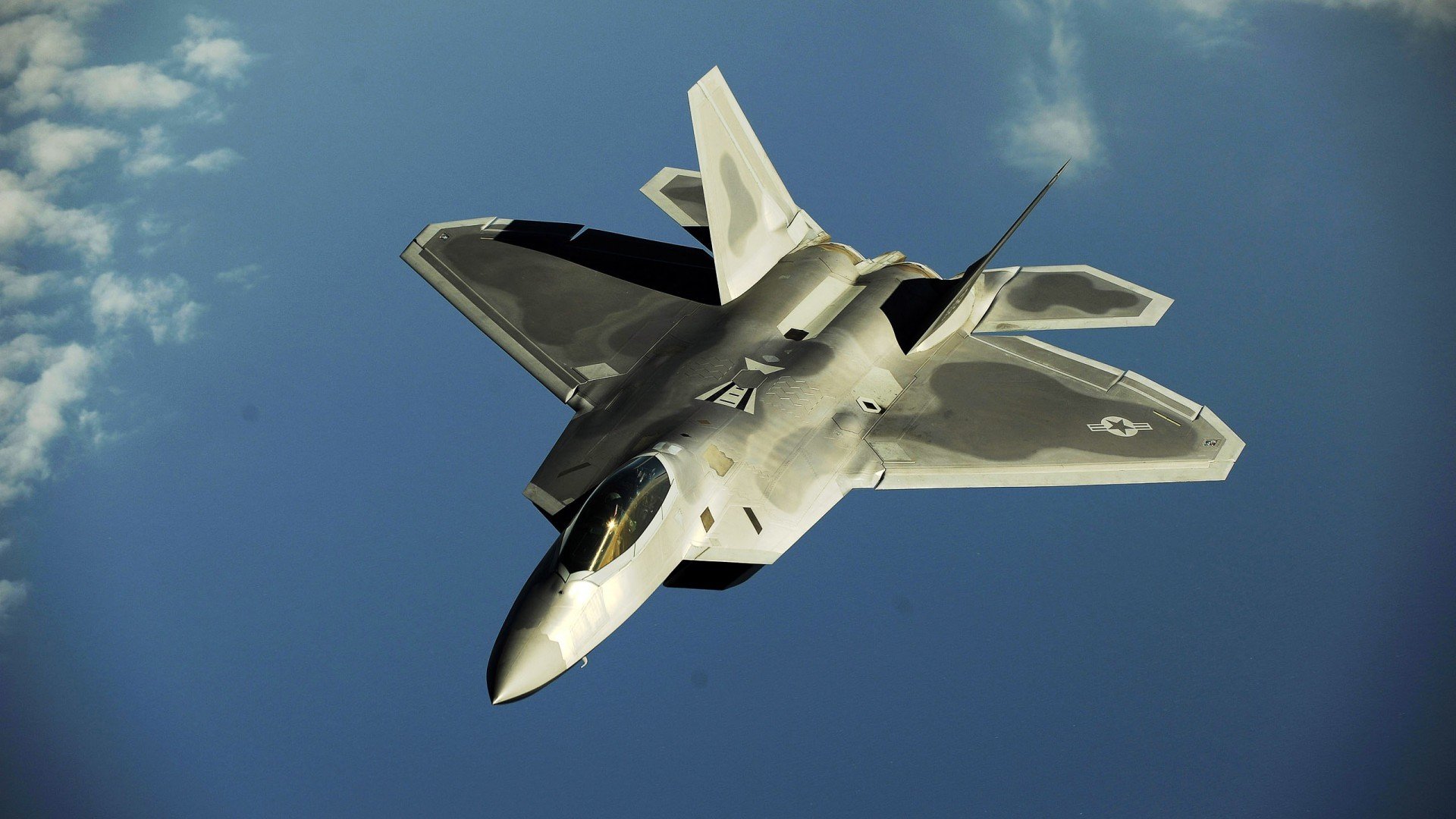 华体会hth网站-“足球文化公益展在全国巡展，弘扬体育精神”，足球公益活动策划方案