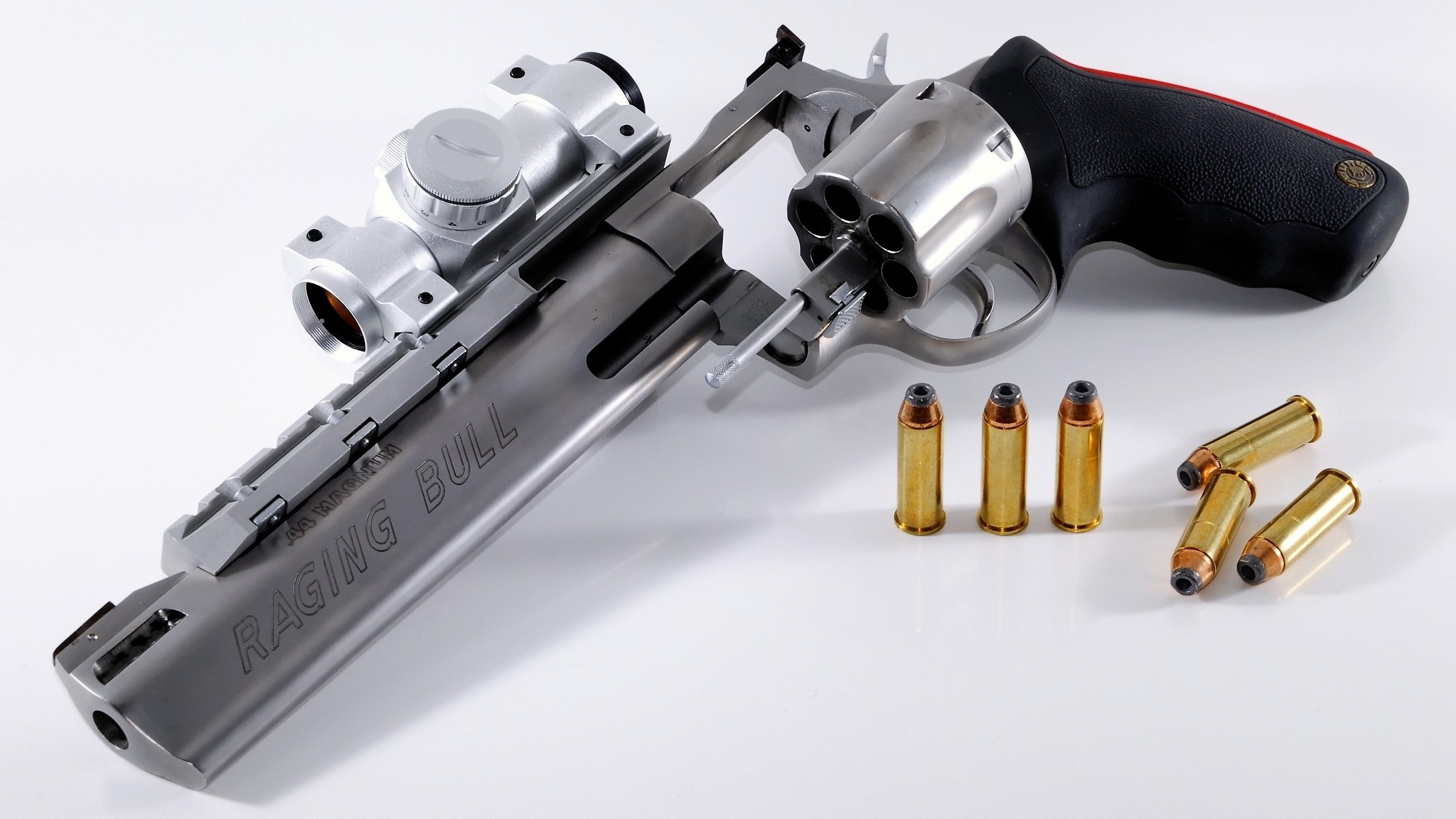 奇库诺娃稳健发挥刷新赛会纪录，库洛洛对奇犽爷爷